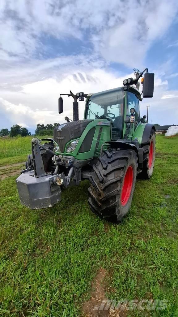 Fendt 516 Vario Tractores