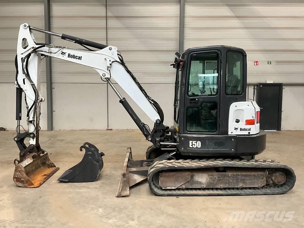 Bobcat E 50 EM Mini excavadoras < 7t