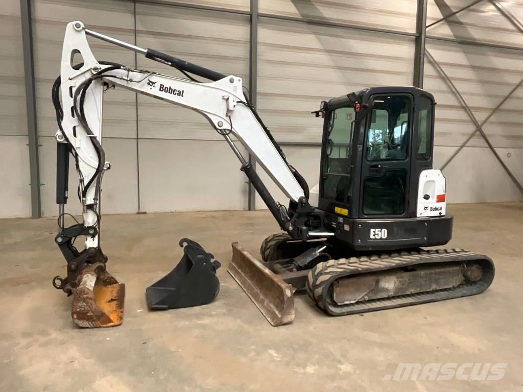 Bobcat E 50 EM Mini excavadoras < 7t