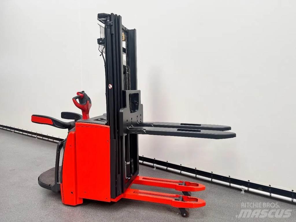 Linde L 14 AP Apiladores eléctricos