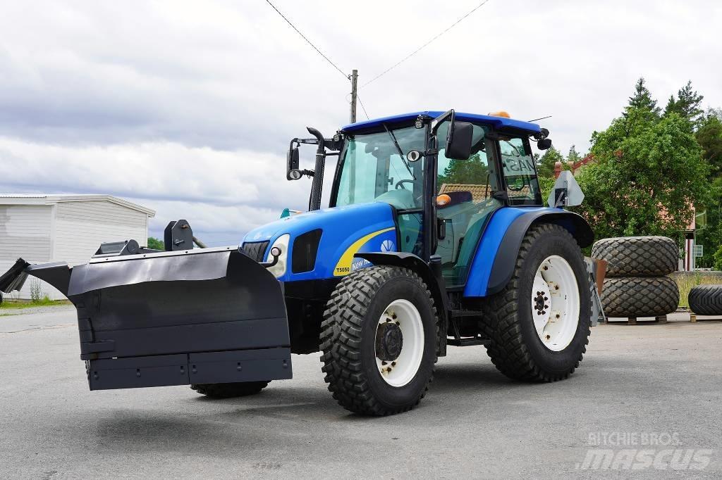 New Holland T 5050 Tractores