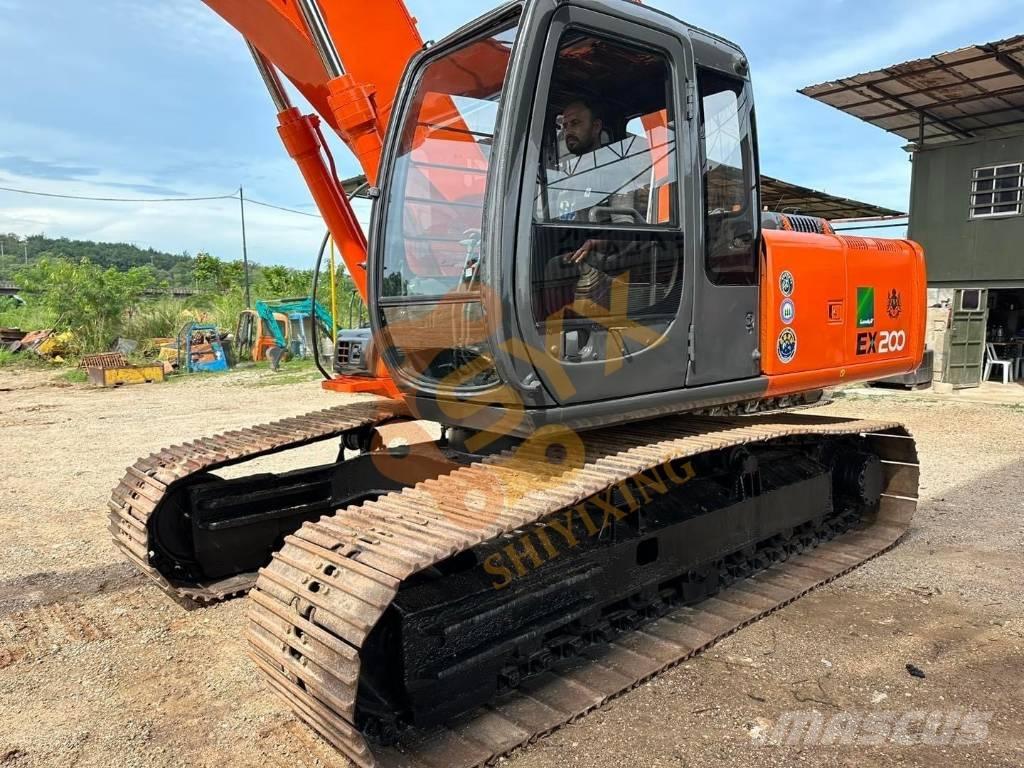 Hitachi EX 200 Excavadoras de cadenas