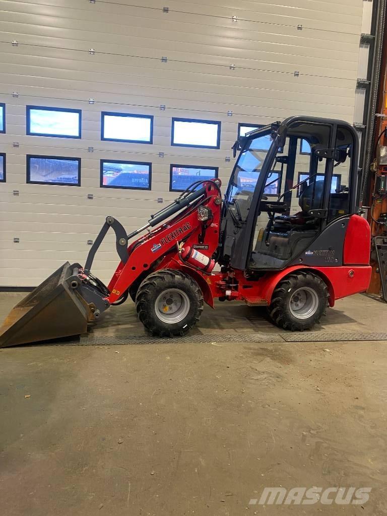 Flexitrac 1126 Cab Tractores