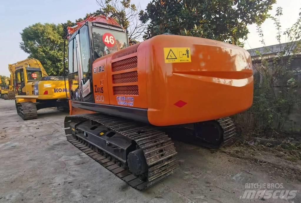 Hitachi ZX 200 Excavadoras de cadenas