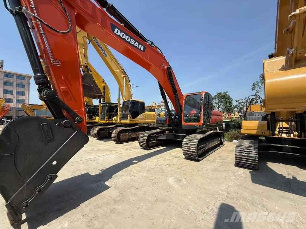 Doosan DX 340 Excavadoras de cadenas