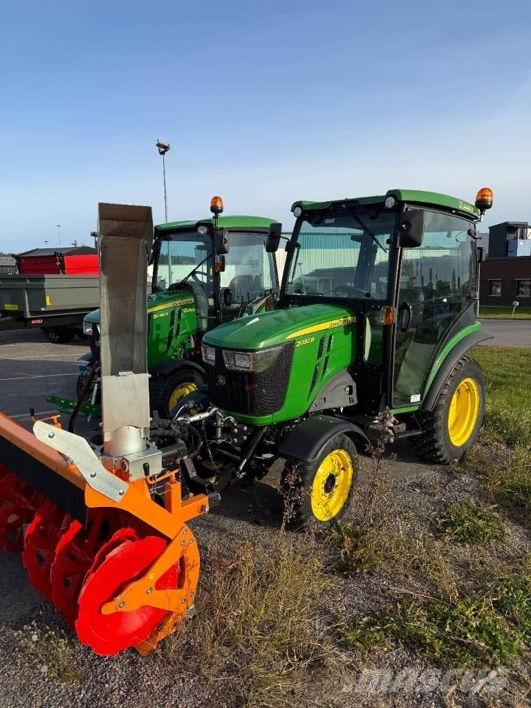 John Deere 2032 R Tractores compactos