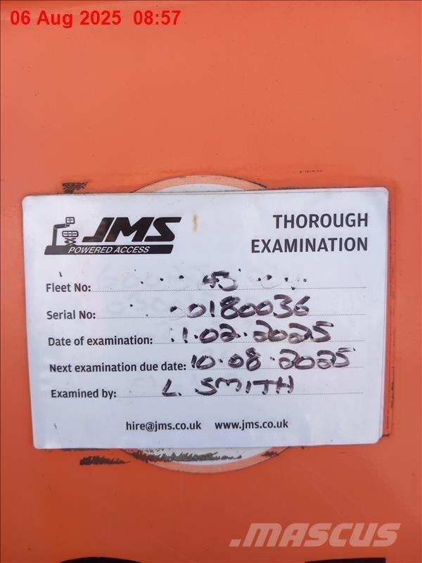 JLG 600 AJ Plataforma de trabajo articulada