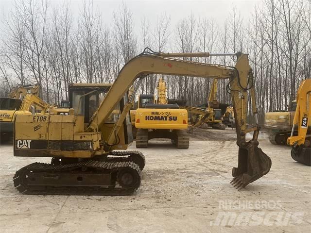 CAT E70B Excavadoras de cadenas