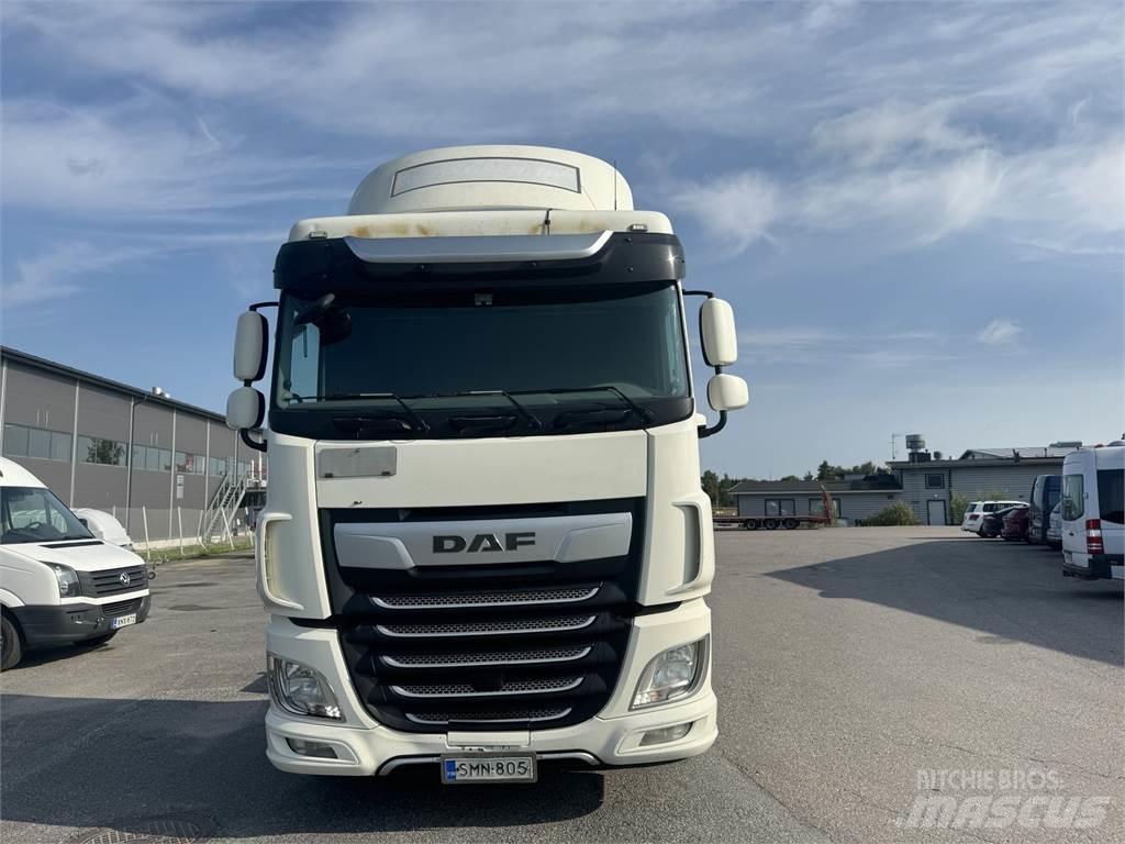 DAF XF 530 FAR Camiones chasis