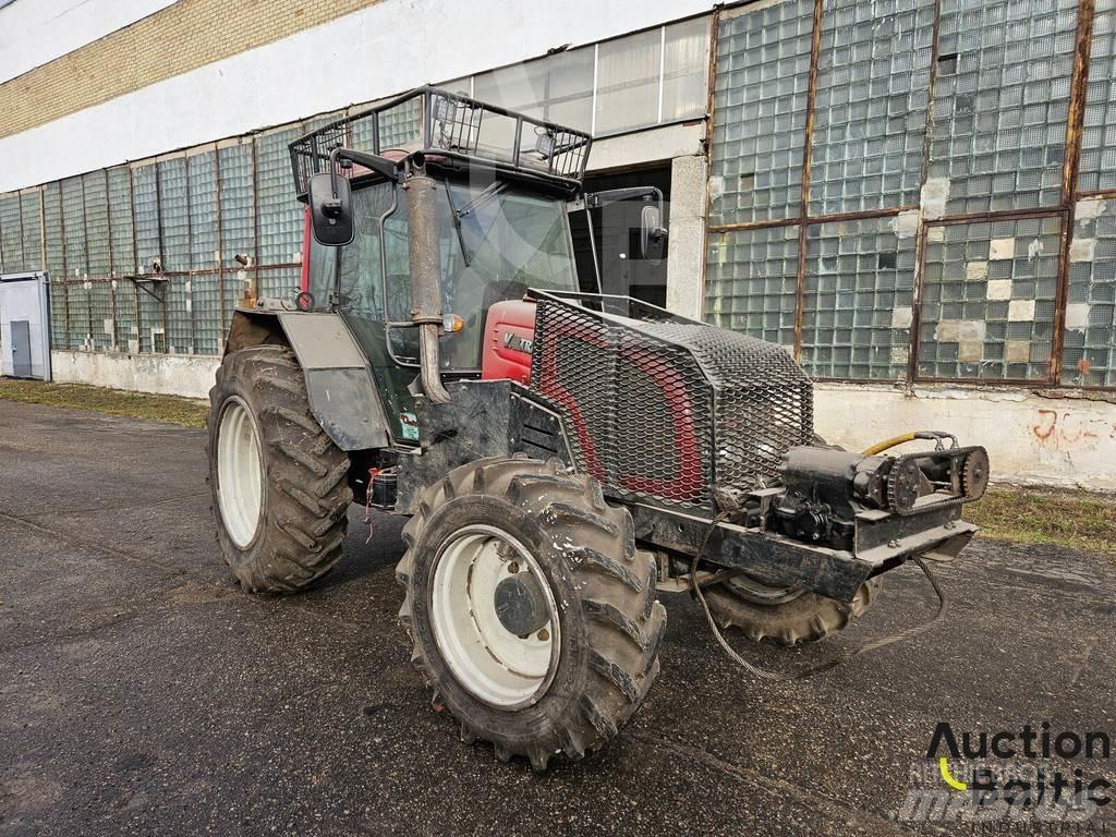 Valtra A 93H Tractores