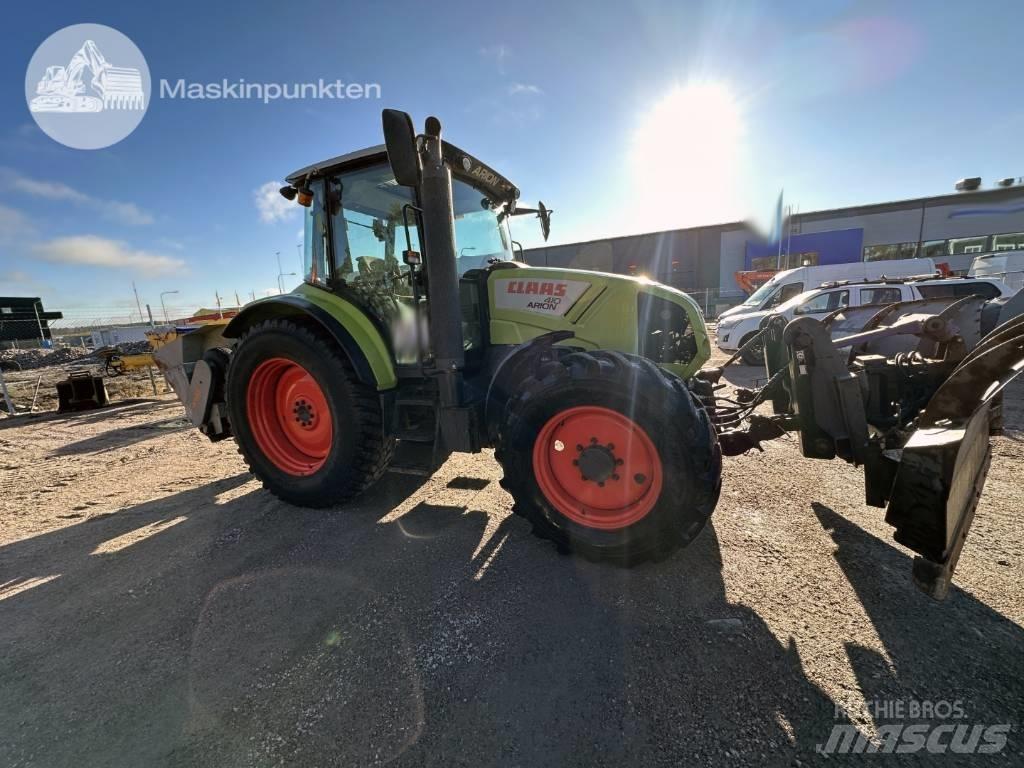 CLAAS Arion 410 Tractores