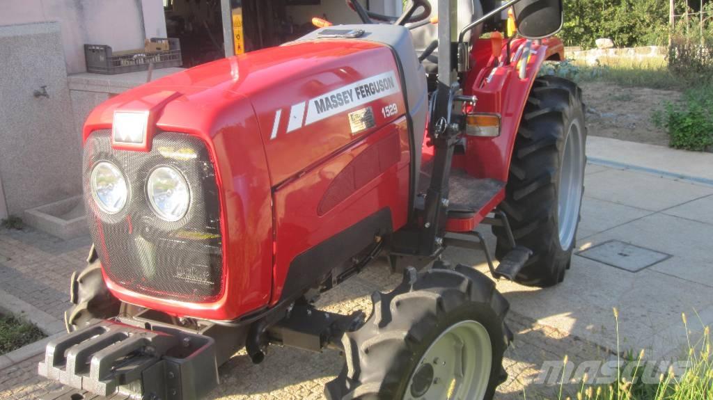 Massey Ferguson 1529 Tractores