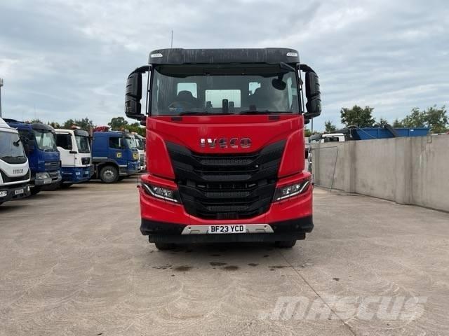 Iveco X-Way 420 Camiones hormigonera