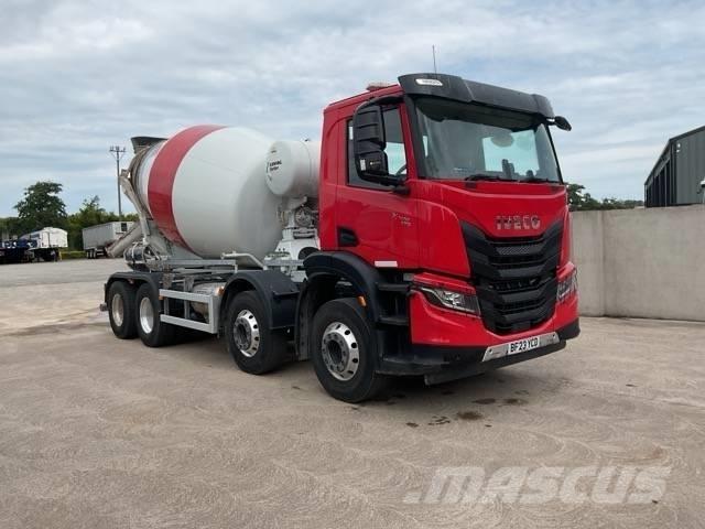Iveco X-Way 420 Camiones hormigonera