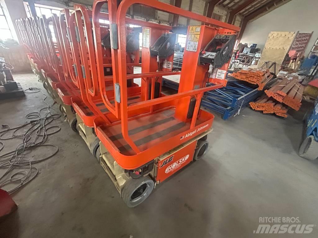 JLG 1230 ES Ascensores de personal y montacargas de acceso