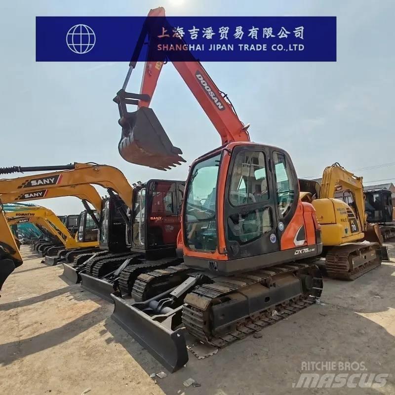 Doosan DX 75 Mini excavadoras < 7t
