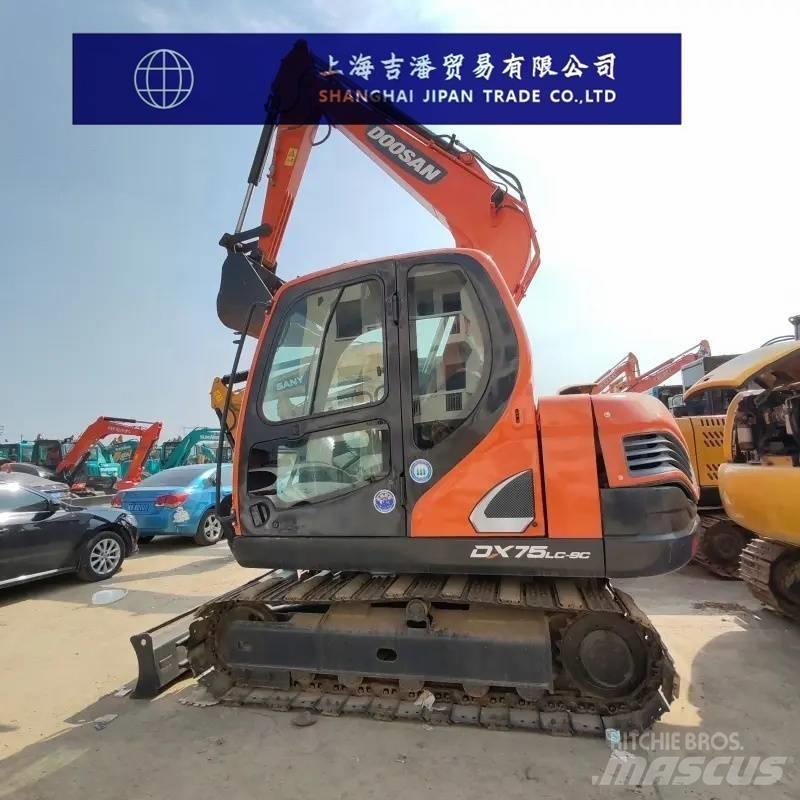 Doosan DX 75 Mini excavadoras < 7t