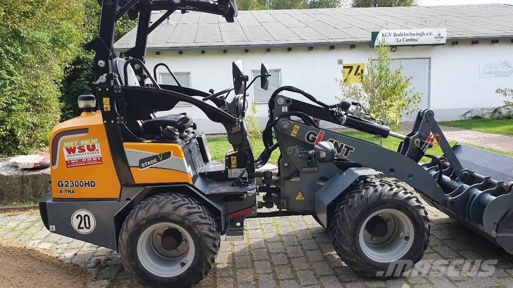 GiANT G 2300 X-tra Cargadoras sobre ruedas