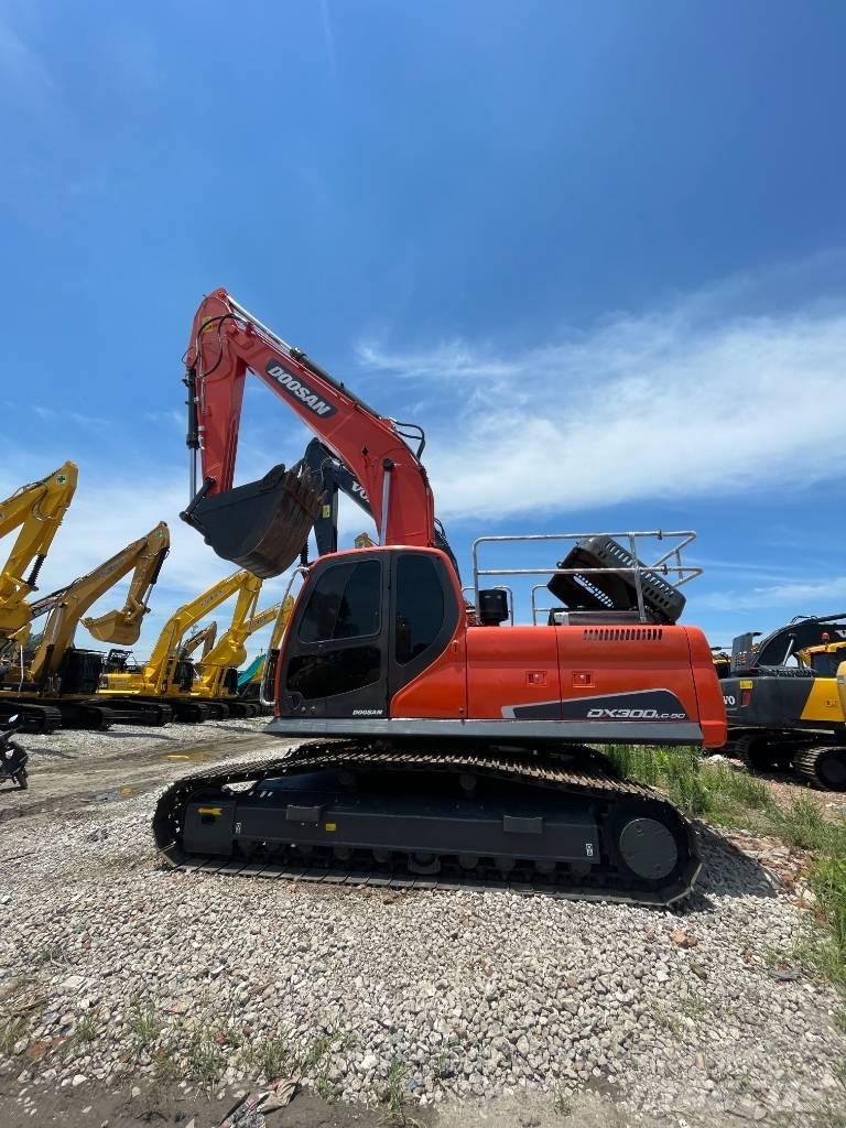 Doosan DX 300 LC Excavadoras de cadenas