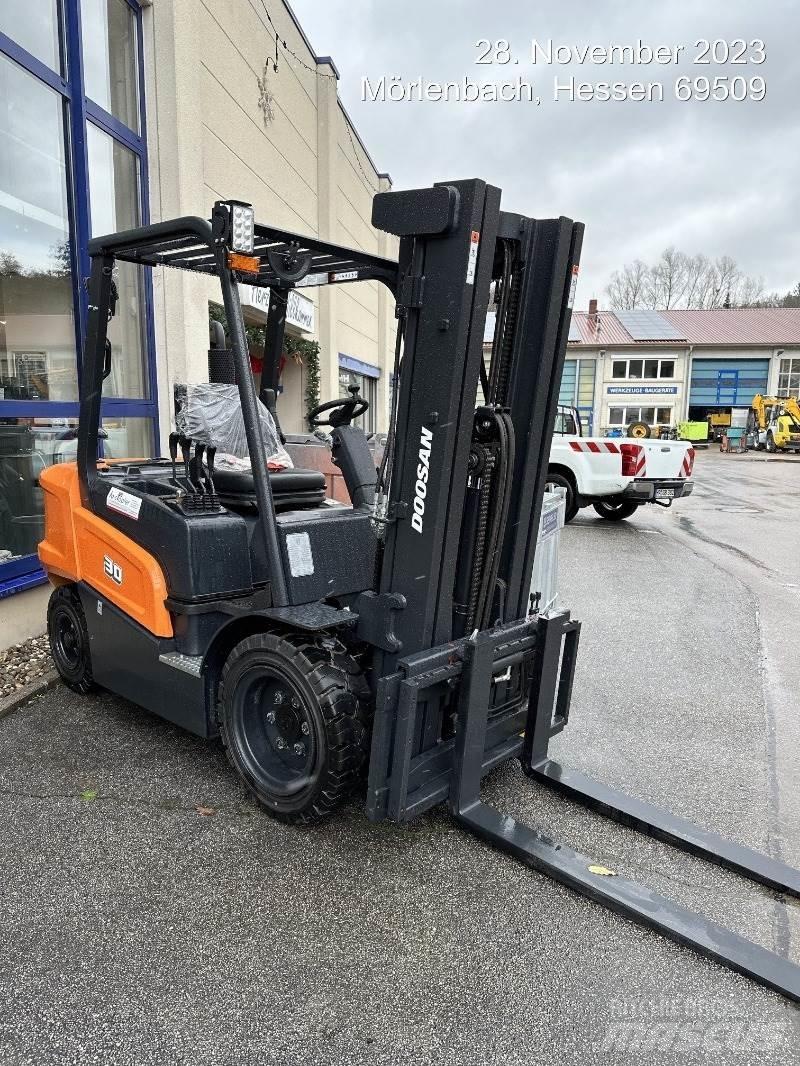 Doosan D30NXS Carretillas diesel