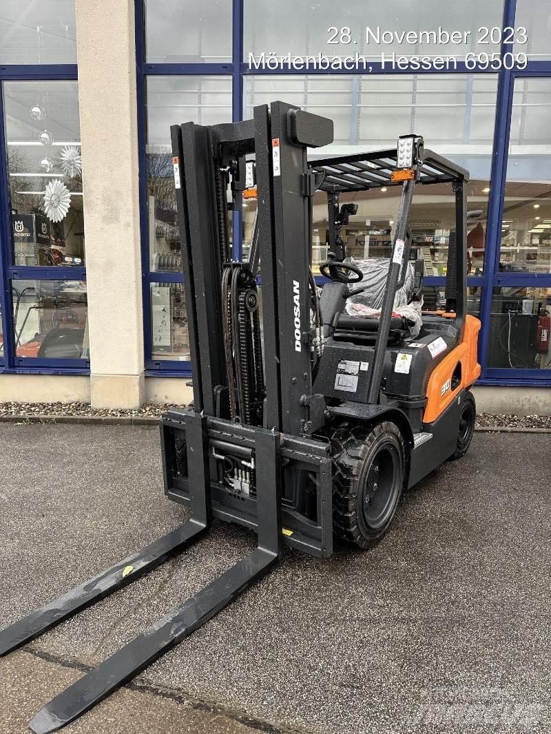 Doosan D30NXS Carretillas diesel