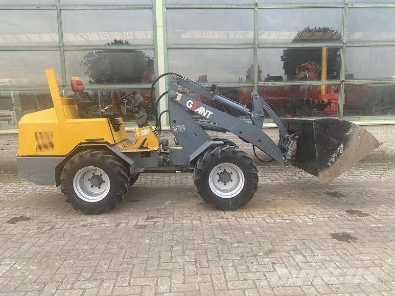 GiANT V 451 T Palas cargadoras