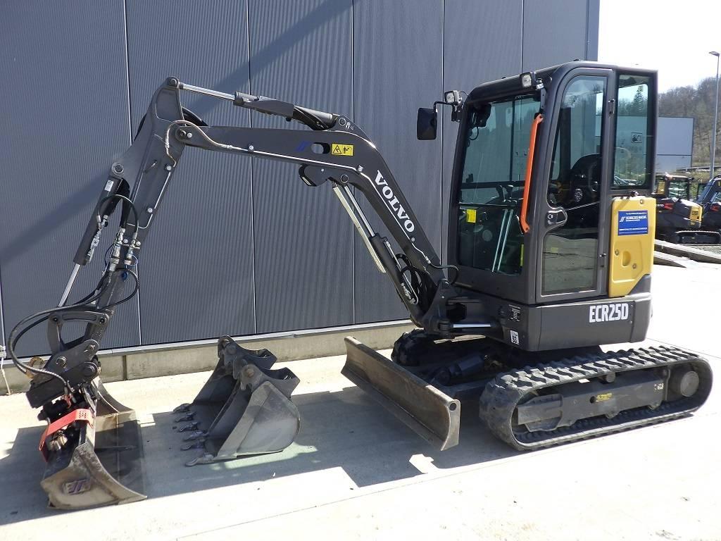 Volvo ECR 25 D Mini excavadoras < 7t