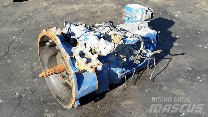  Transmission AKG4 Transporte - Otros