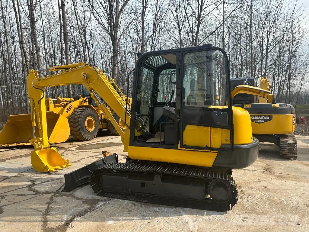 Komatsu PC56-7 Excavadoras de cadenas
