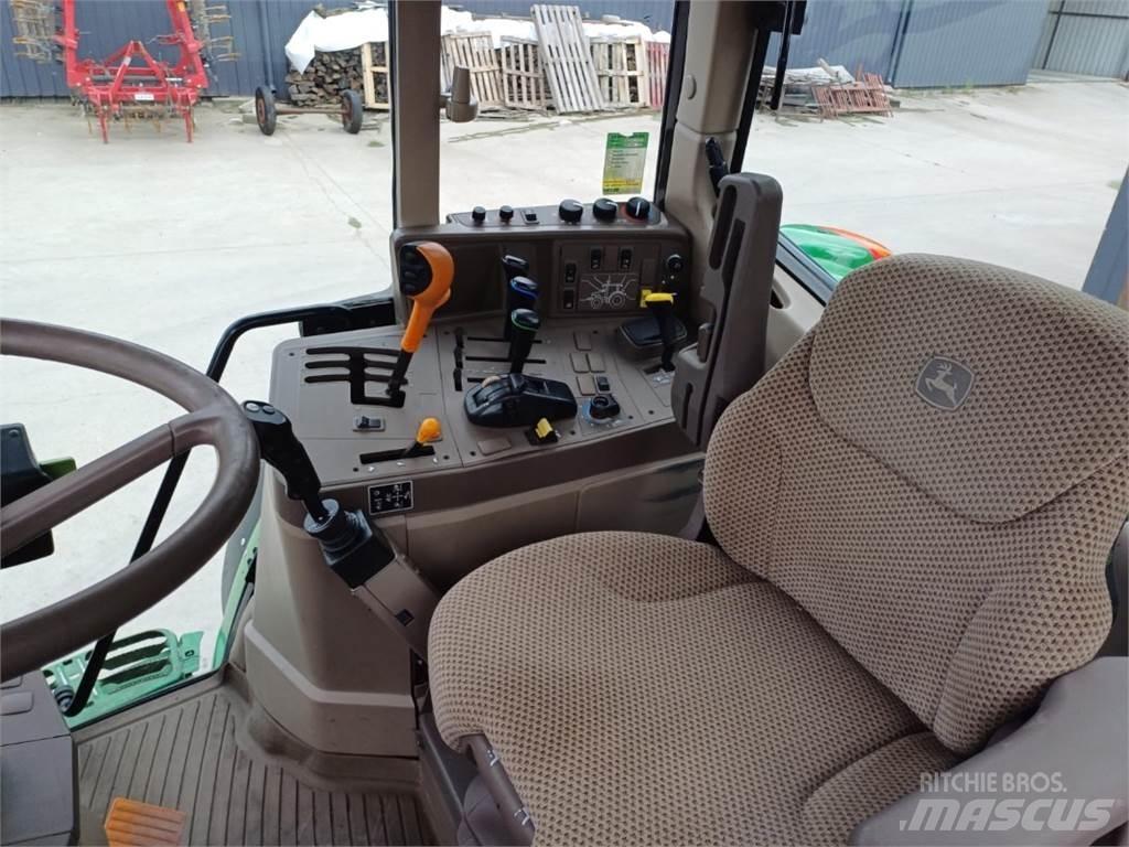 John Deere 6115 M Tractores