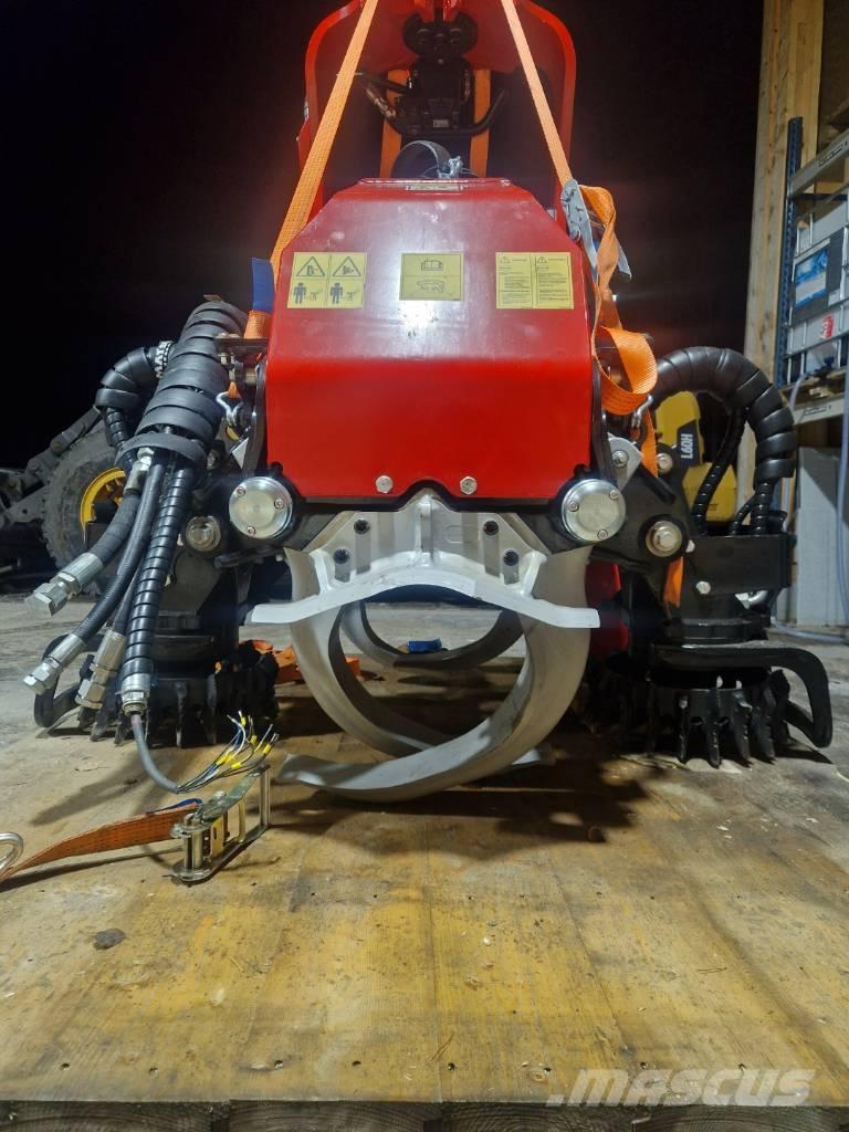 Komatsu C 144 Cabezales cortadores