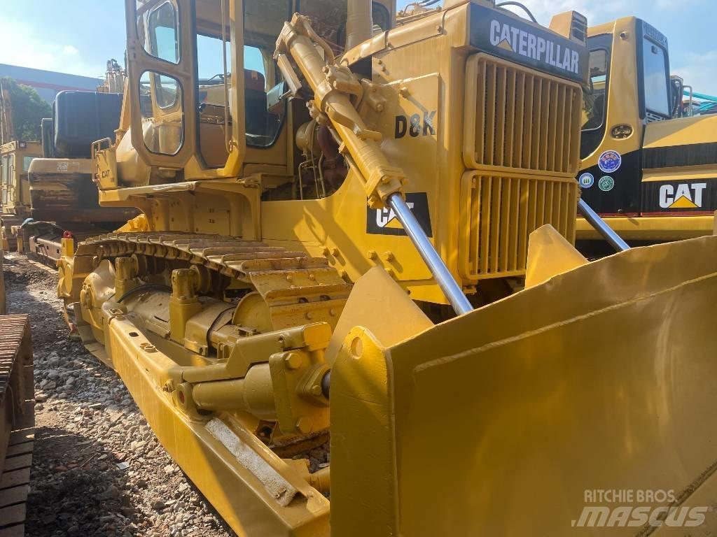CAT D 8 K Buldozer sobre oruga