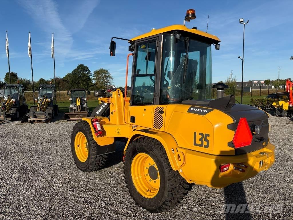 Volvo L 35 HT Cargadoras sobre ruedas