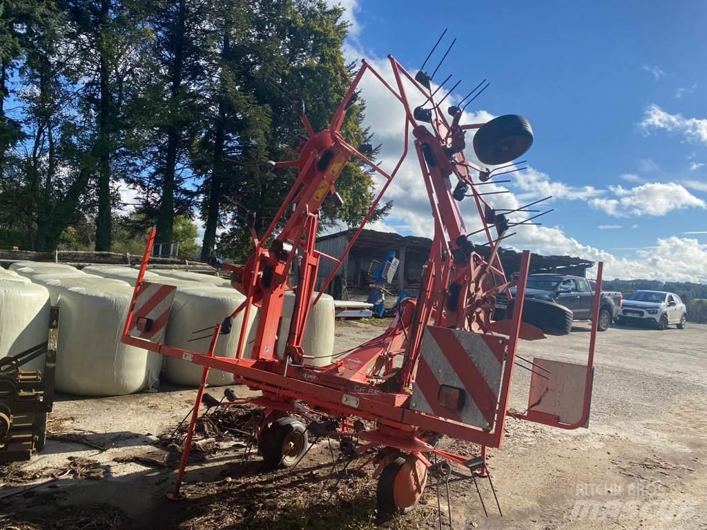 Kuhn GF 6502 Rastrillos y henificadores