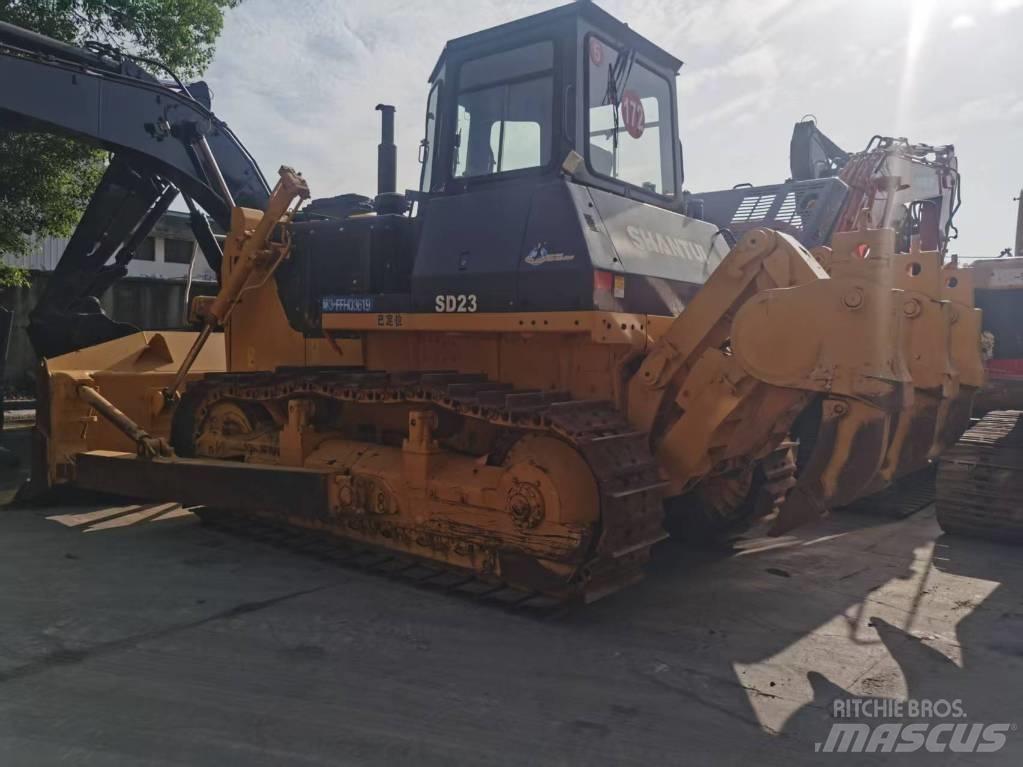 Shantui SD 23 Buldozer sobre oruga