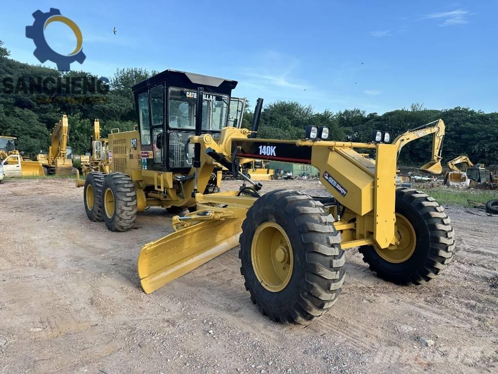 CAT 140K Motoniveladoras