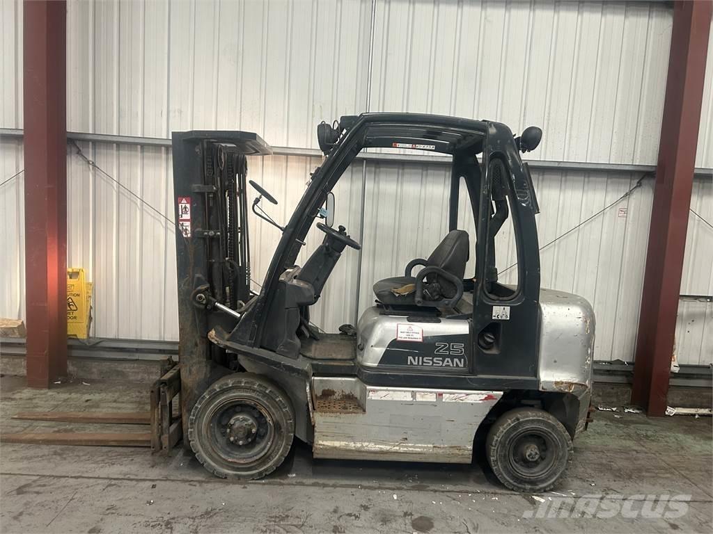 Nissan FD02A25Q Carretillas diesel