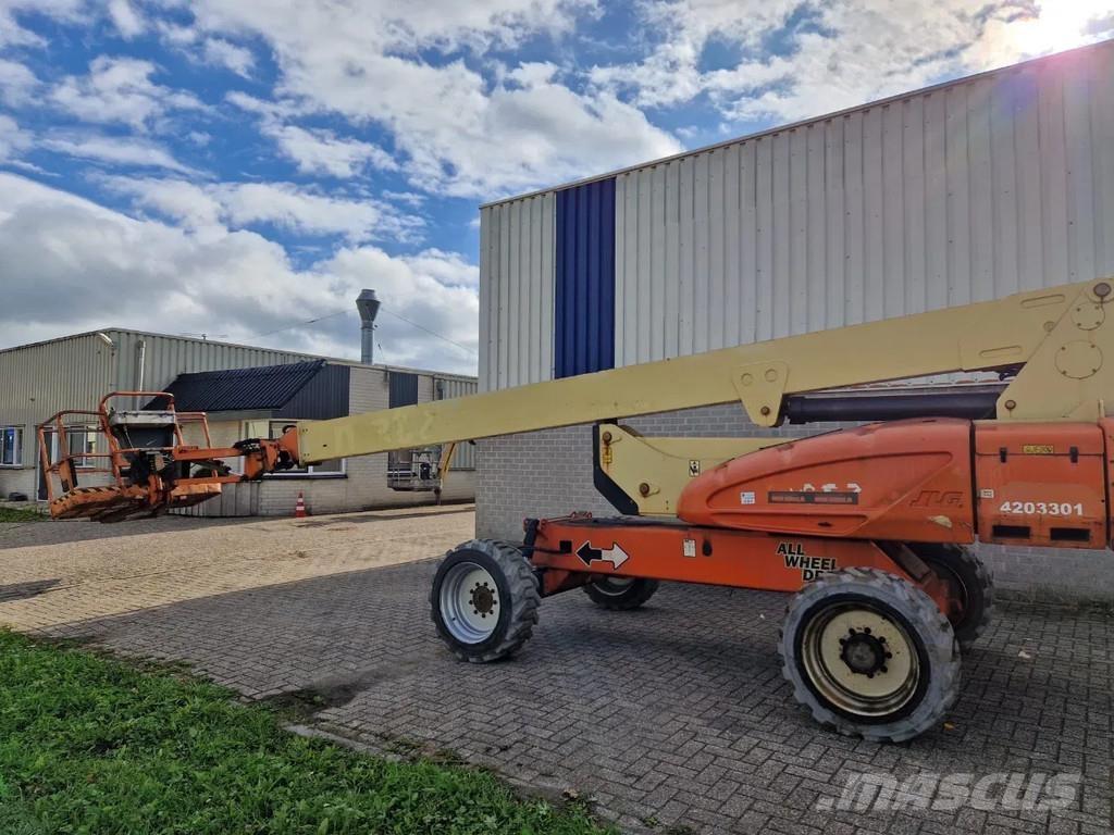 JLG E600 Plataforma de trabajo articulada