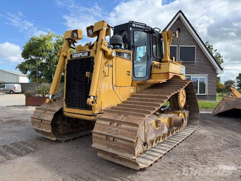 CAT D 6 T LGP Buldozer sobre oruga