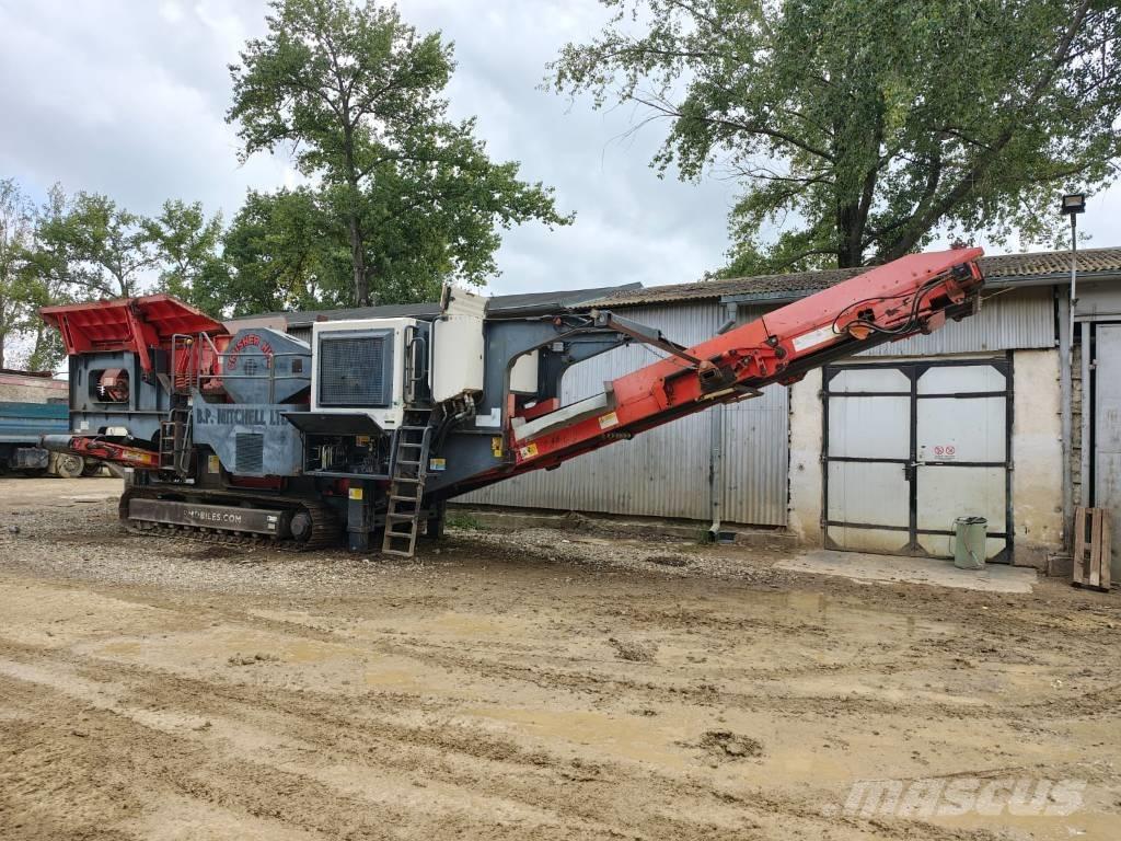 Sandvik QJ 341 Trituradoras móviles