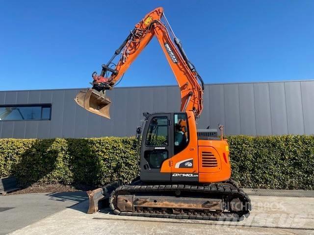 Doosan DX 140 LCR-5 Excavadoras de cadenas