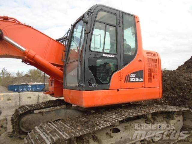 Doosan DX 235 LCR Excavadoras de cadenas