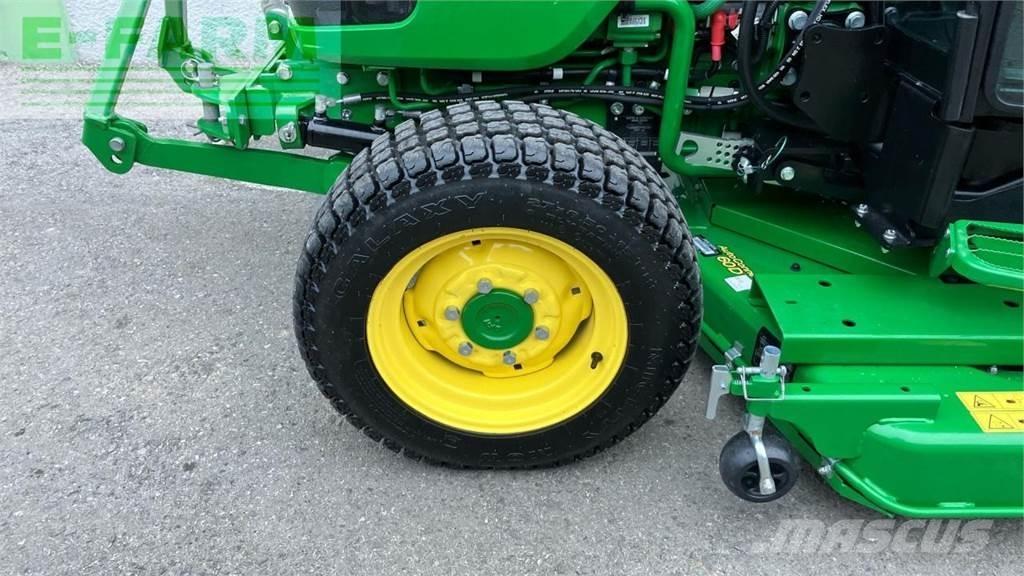 John Deere 3046R Tractores