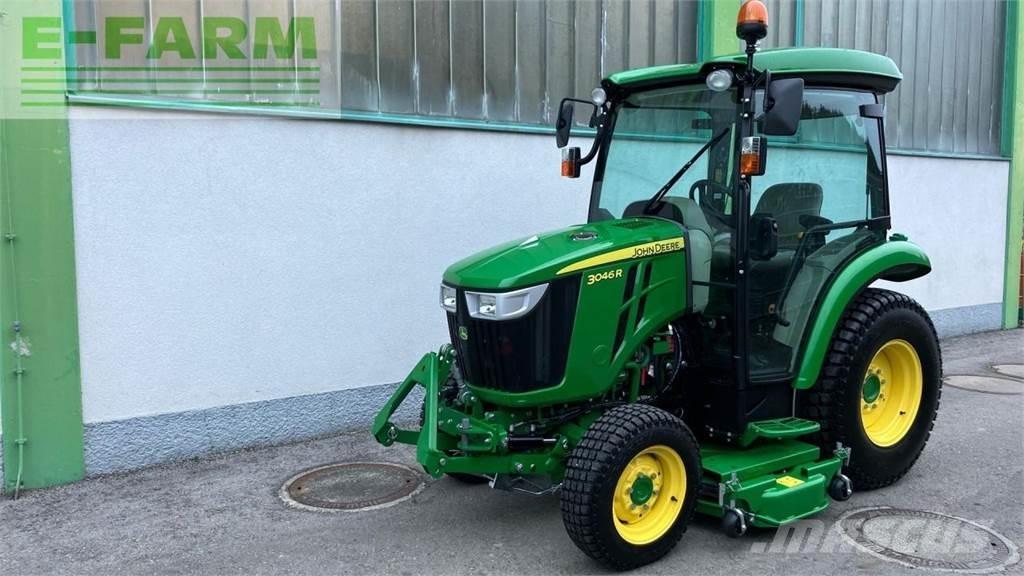 John Deere 3046R Tractores