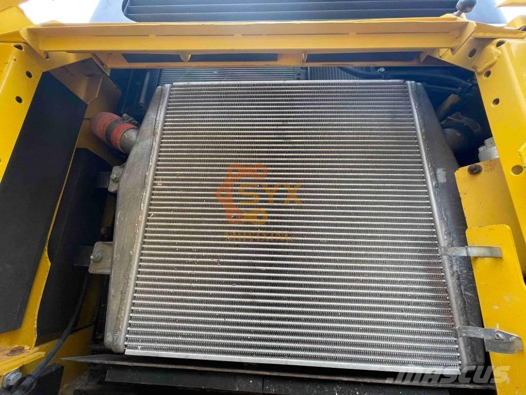 Komatsu PC 450-8 Excavadoras de cadenas