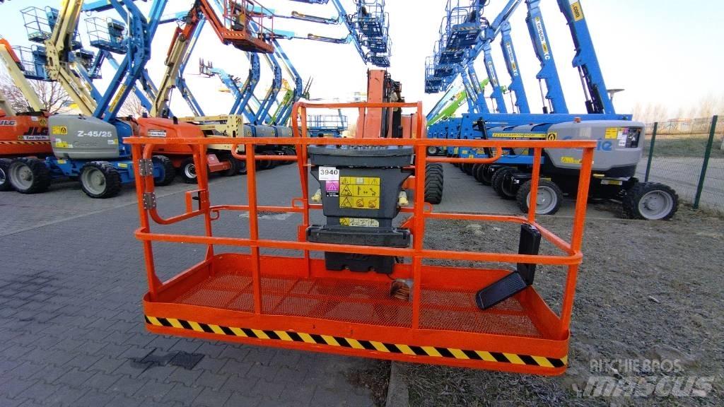 JLG 800 AJ Plataforma de trabajo articulada