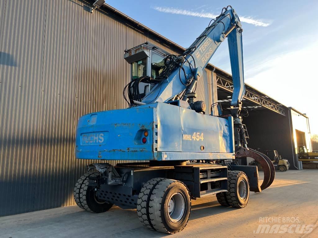 Fuchs MHL 454 Excavadoras de manutención