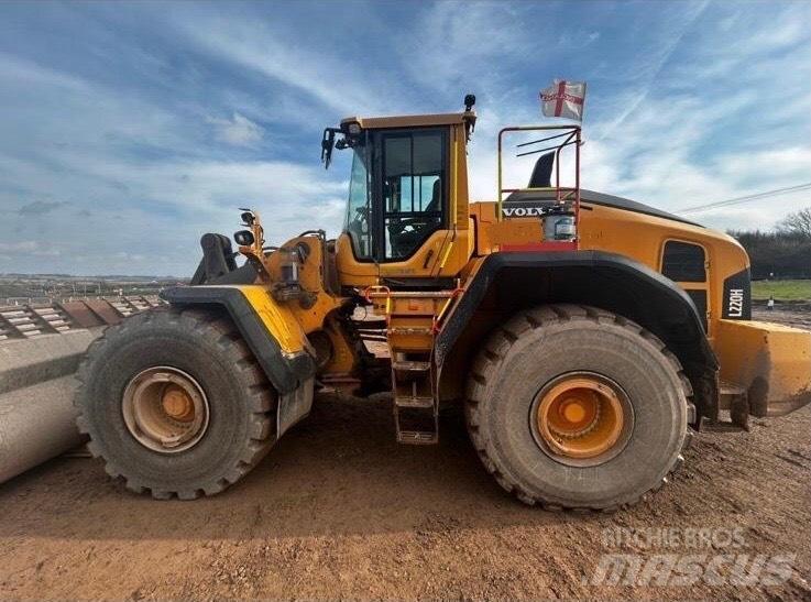 Volvo L 220 H Cargadoras sobre ruedas