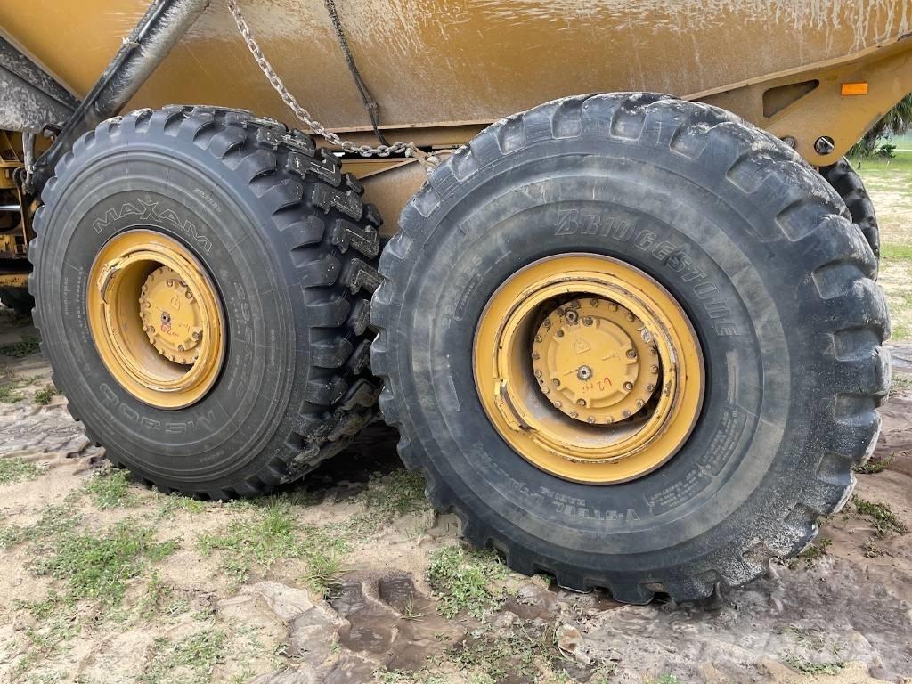 CAT 740 GC Dúmpers articulados