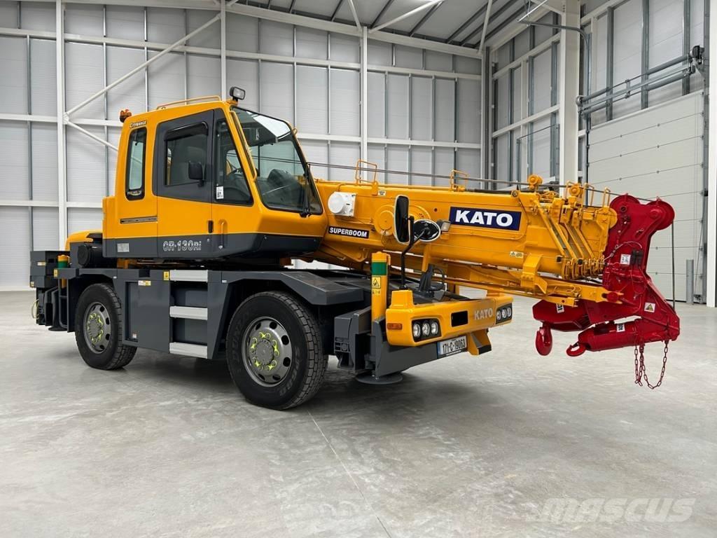 Kato CR 130 Ri Grúas todo terreno